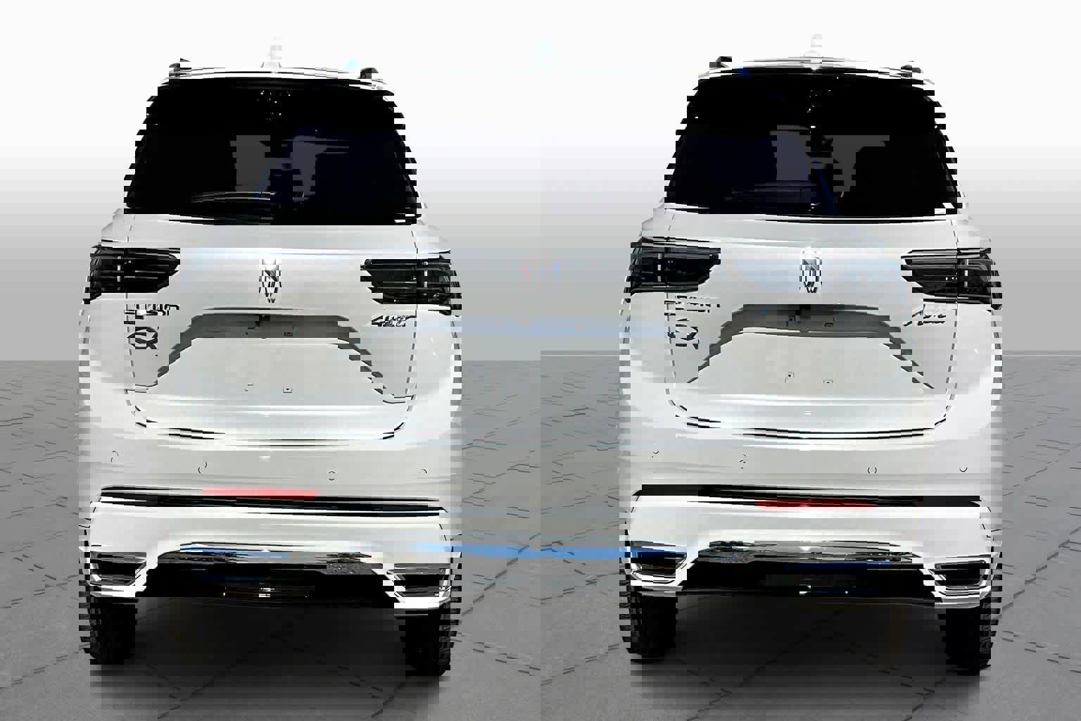 Used 2024 Buick Envision Avenir image 4