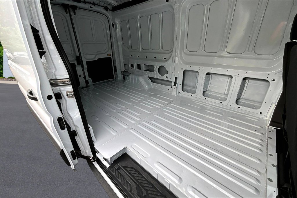 New 2026 Ford Transit 350 148 Medium Roof RWD image 11