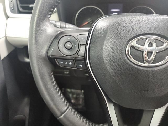 Certified 2021 Toyota RAV4 XLE Premium image 28