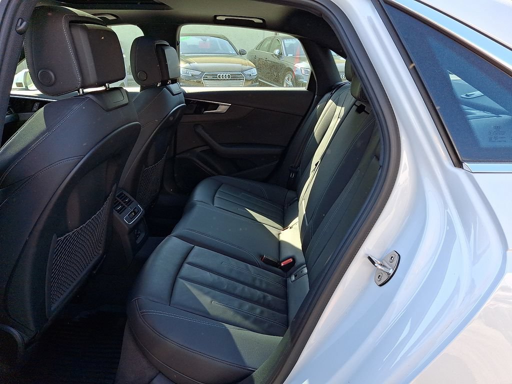 Used 2023 Audi A4 2.0T Premium w/ Convenience Package AWD/4WD image 10