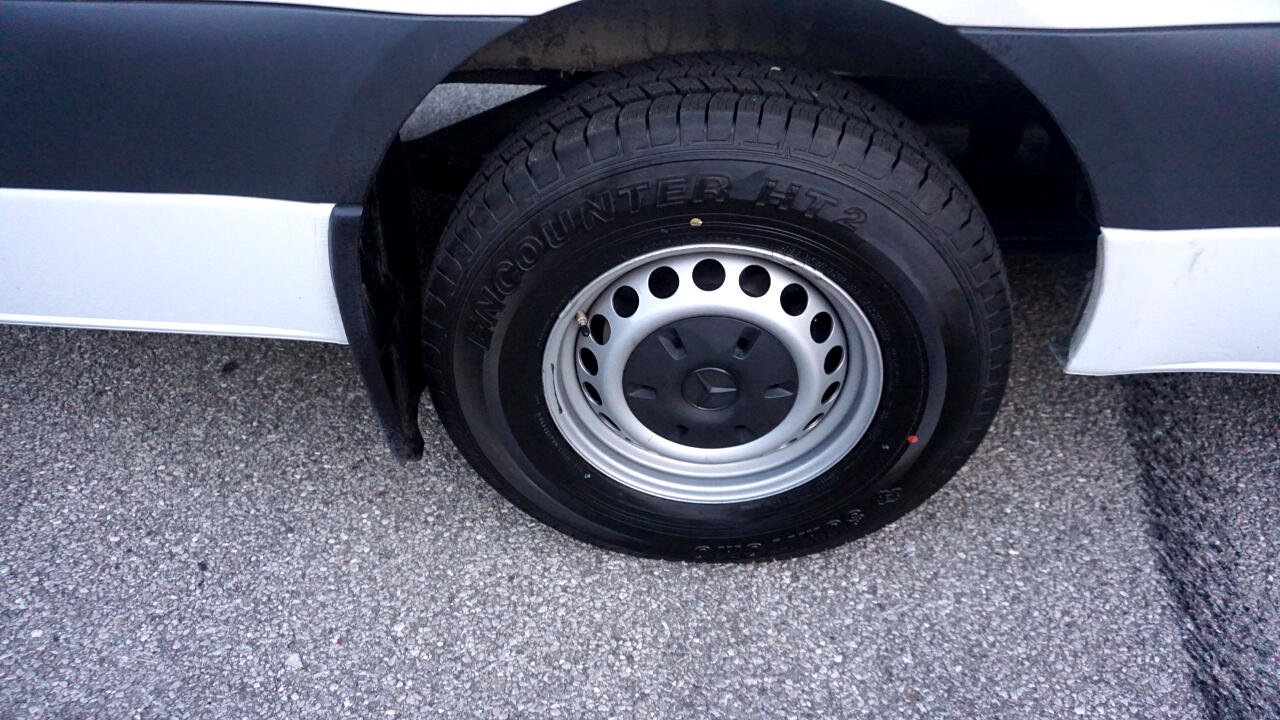 Used 2023 Mercedes-Benz Sprinter 2500 image 11