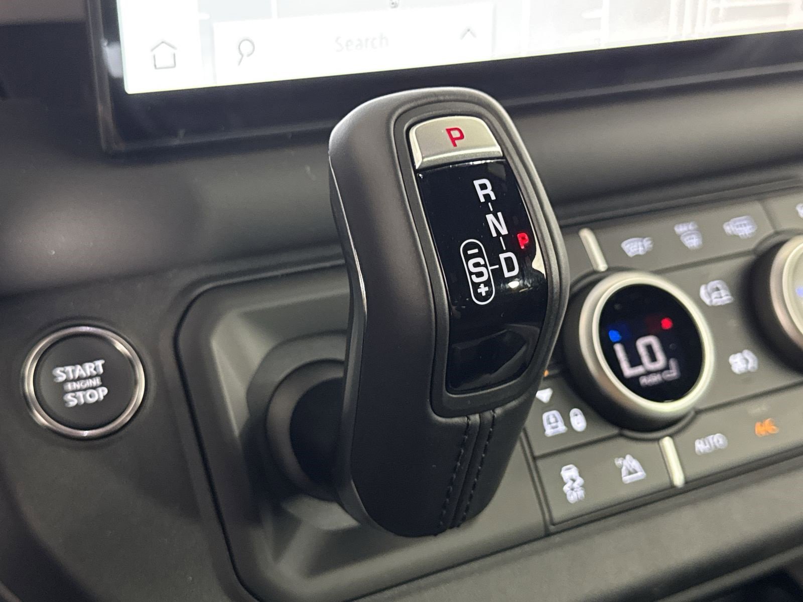 New 2025 Land Rover Defender 130 V8 image 16