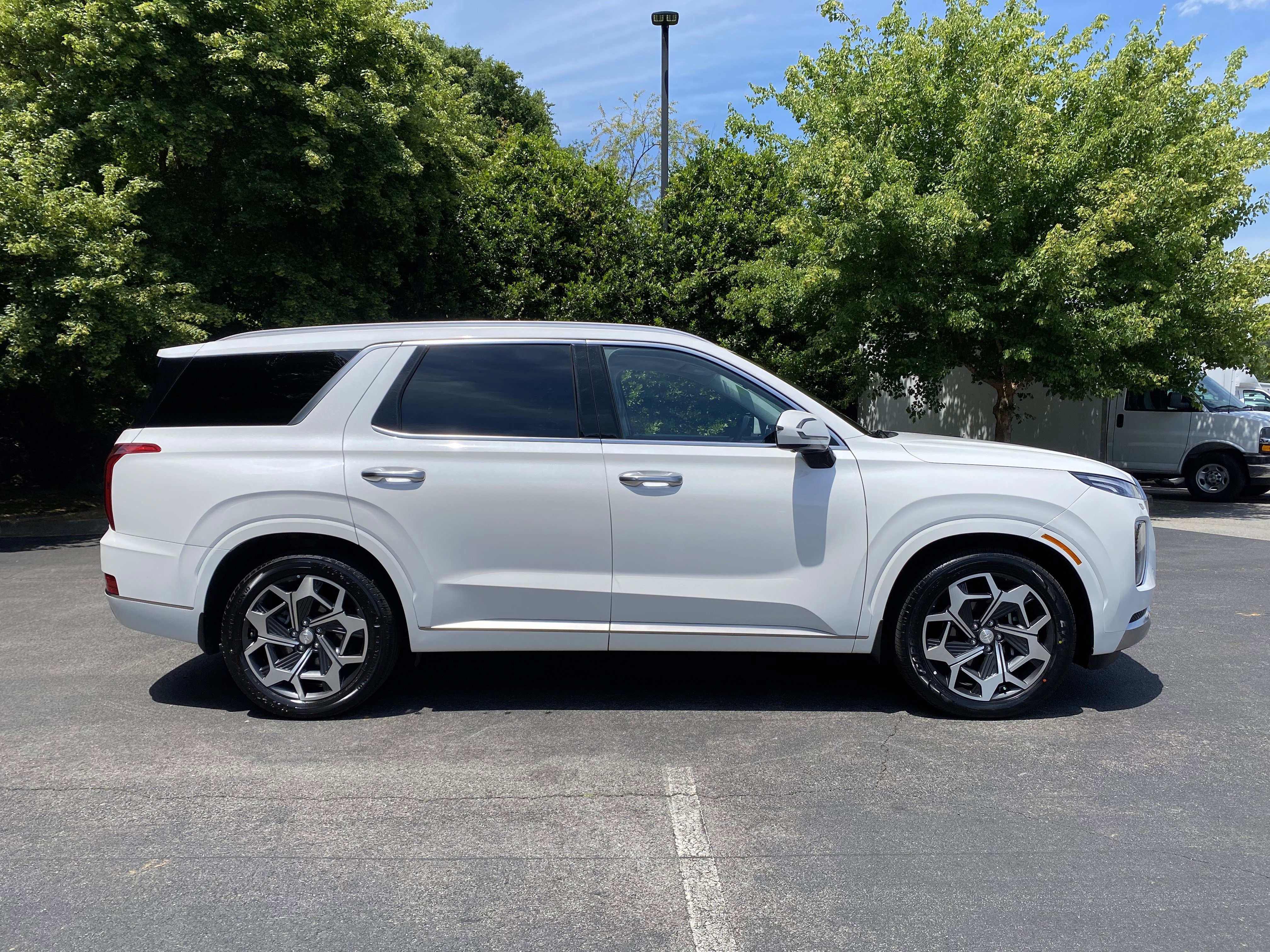 Used 2022 Hyundai Palisade Calligraphy FWD image 10