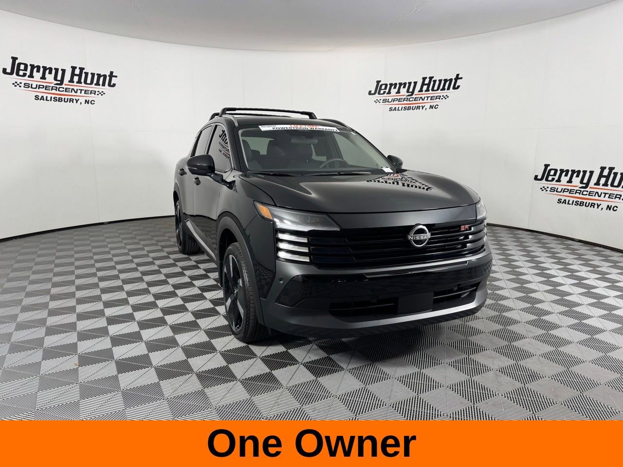 Used 2025 Nissan Kicks SR FWD image 5