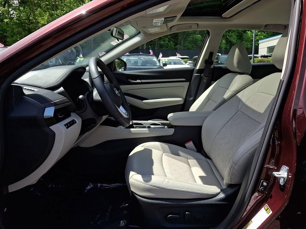 Certified 2023 Nissan Altima 2.5 SL FWD image 16