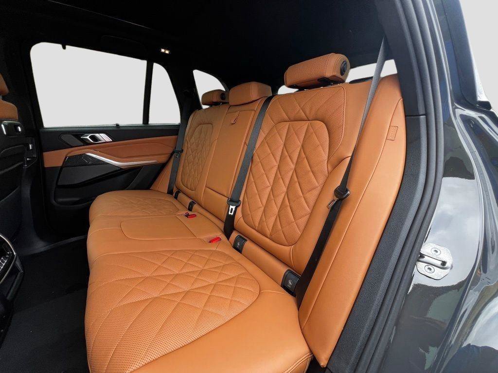 New 2026 BMW X5 M60i AWD/4WD image 19