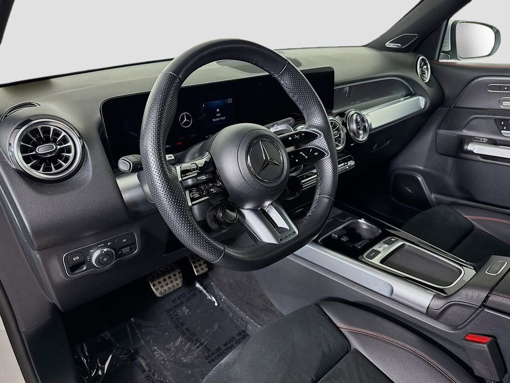 Used 2024 Mercedes-Benz GLB 35 AMG 4MATIC image 9