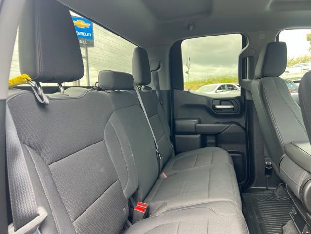 Used 2020 Chevrolet Silverado 1500 Custom w/ Custom Value Package AWD/4WD image 24