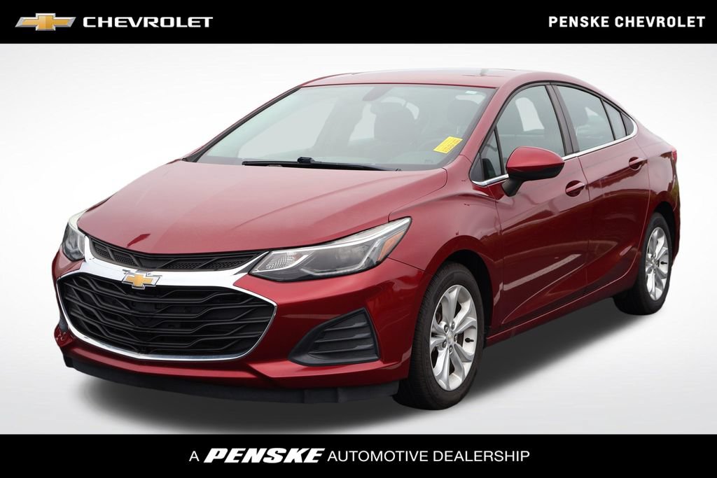 Used 2019 Chevrolet Cruze LT w/ Sun And Sound Package
