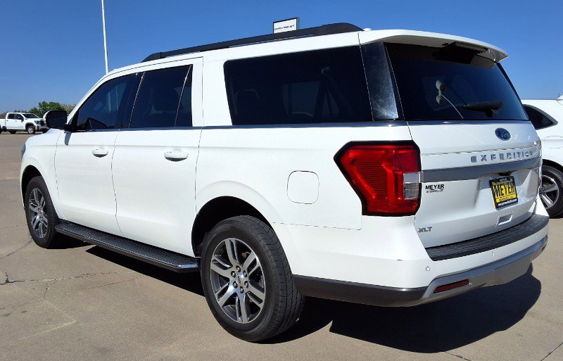 Used 2023 Ford Expedition Max XLT RWD image 6