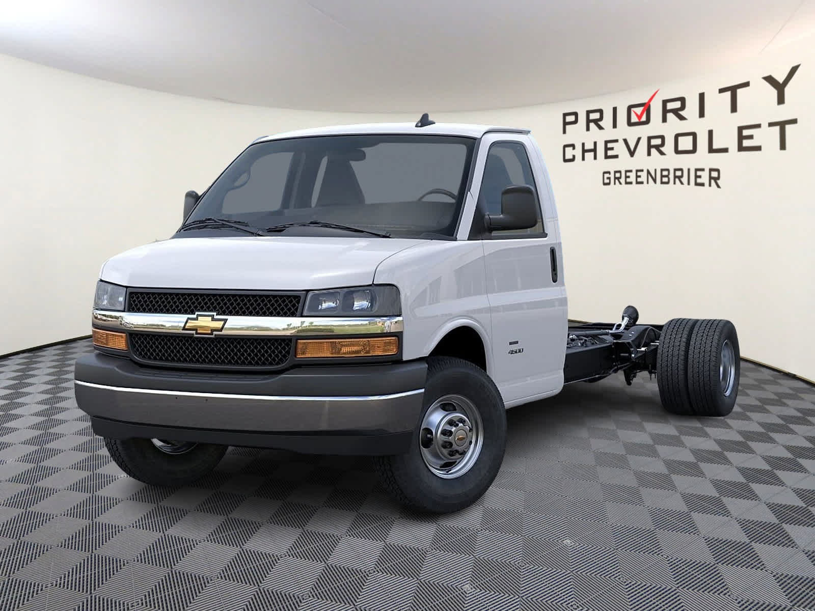 New 2025 Chevrolet Express 3500 w/ Power Convenience Package RWD image 6