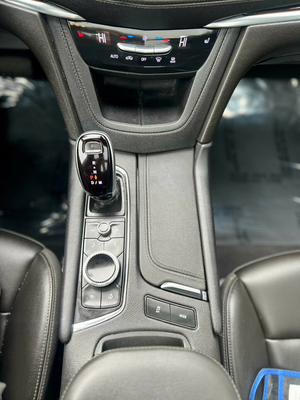 Used 2022 Cadillac XT6 Luxury FWD image 34