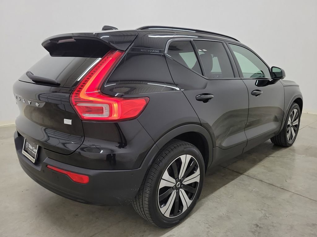 Certified 2023 Volvo XC40 Recharge Plus w/ Protection Package Premier image 5