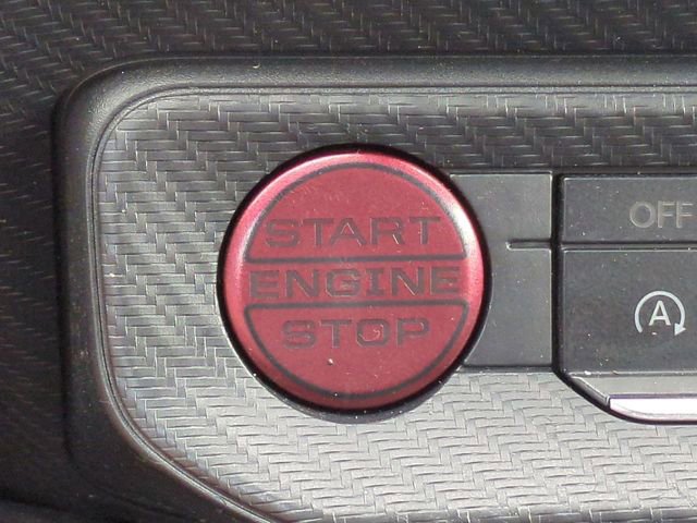 Used 2025 Ford Mustang Convertible image 25