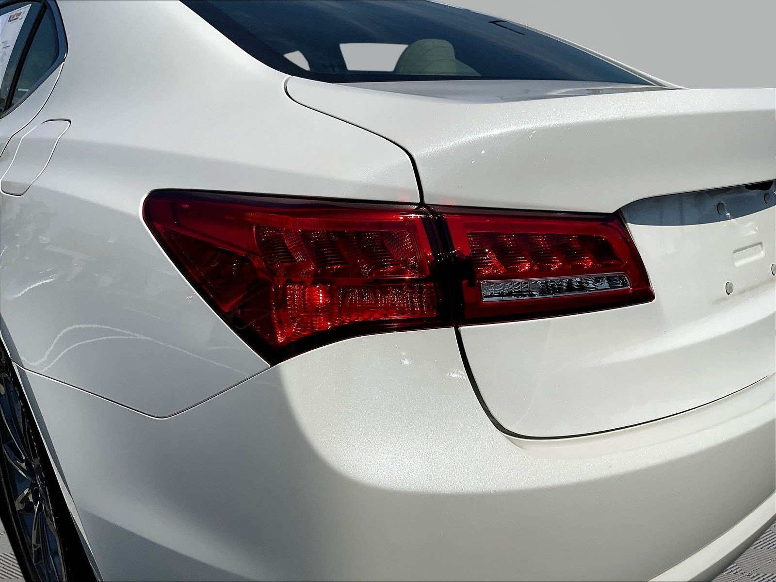 Used 2020 Acura TLX FWD image 23
