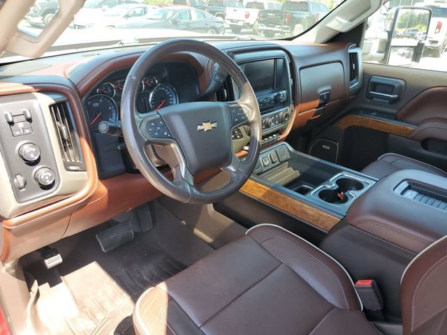 Used 2017 Chevrolet Silverado 2500 High Country w/ Duramax Plus Package AWD/4WD image 18