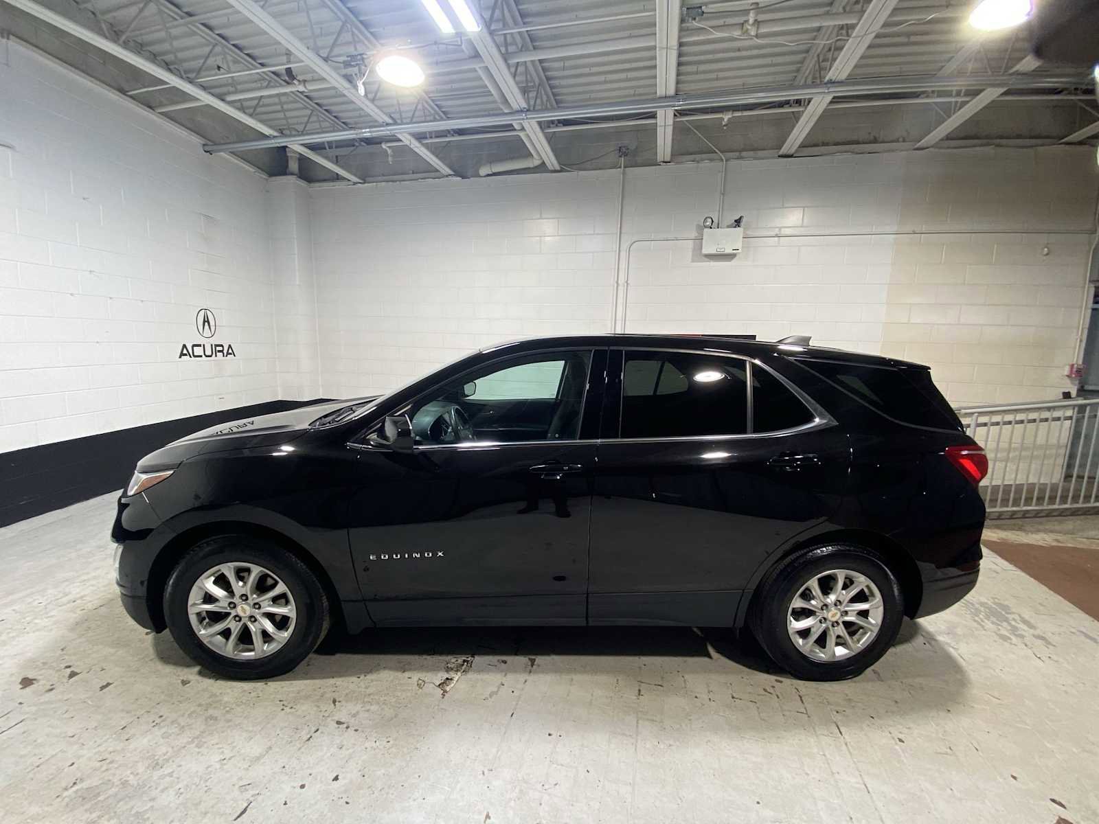 Used 2020 Chevrolet Equinox LT image 3