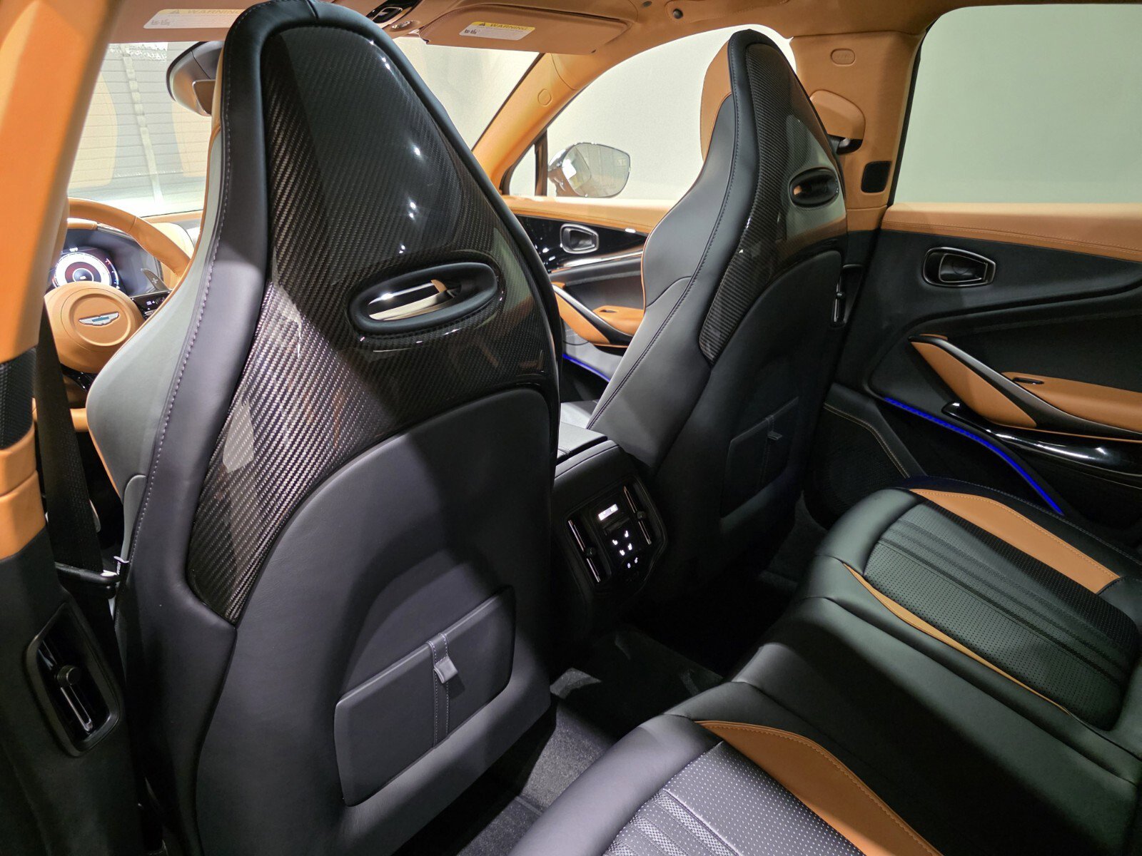 New 2025 Aston Martin DBX 707 image 19