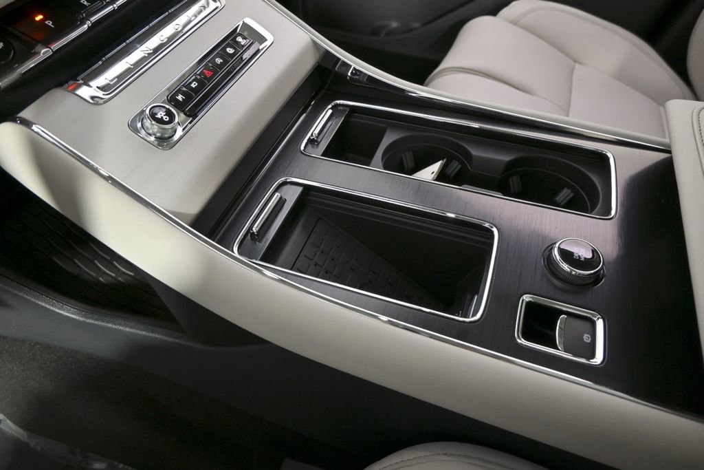 New 2026 Lincoln Aviator Reserve AWD/4WD image 32