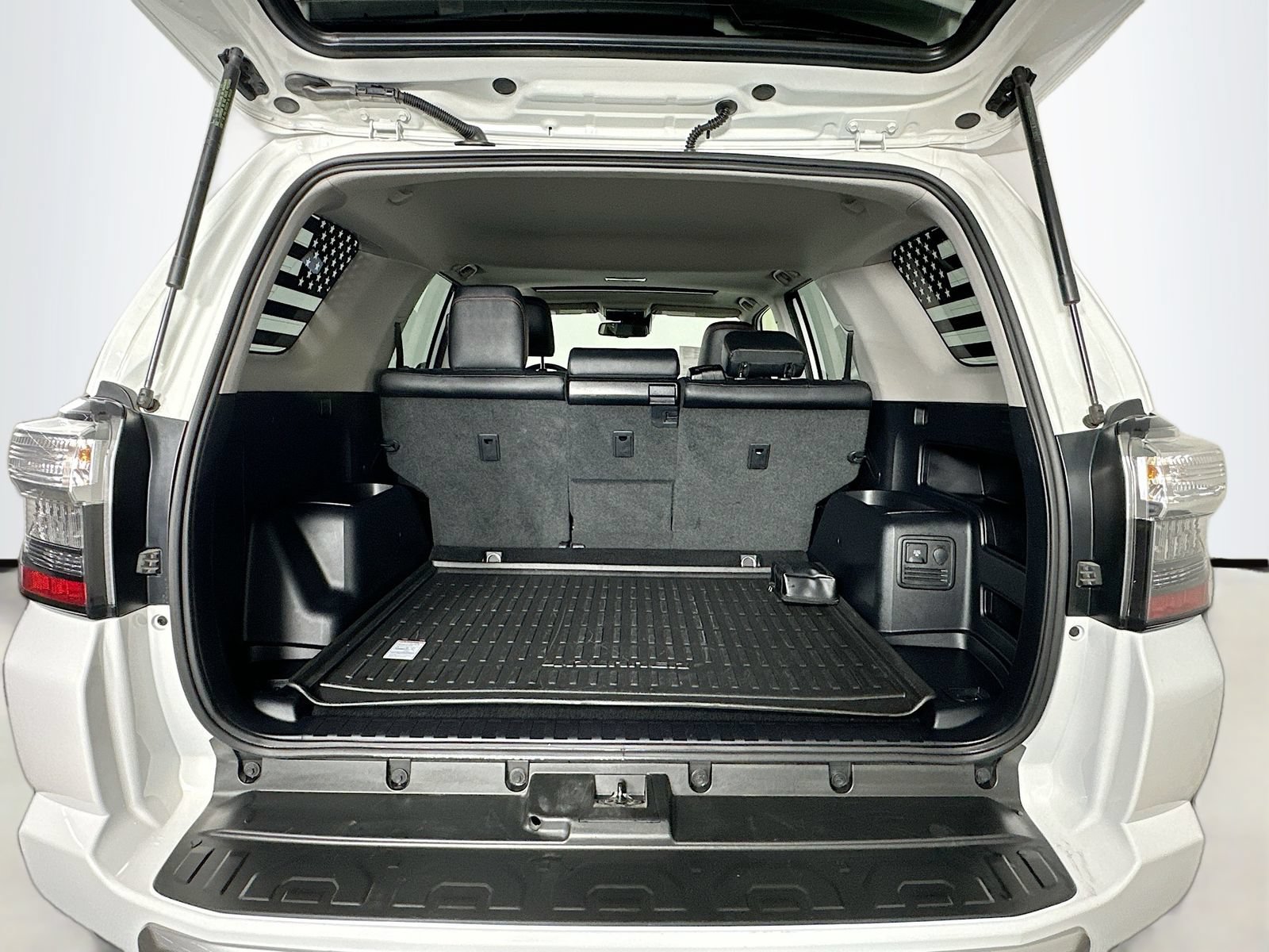 Certified 2024 Toyota 4Runner TRD Off-Road Premium w/ Moonroof Package AWD/4WD image 27