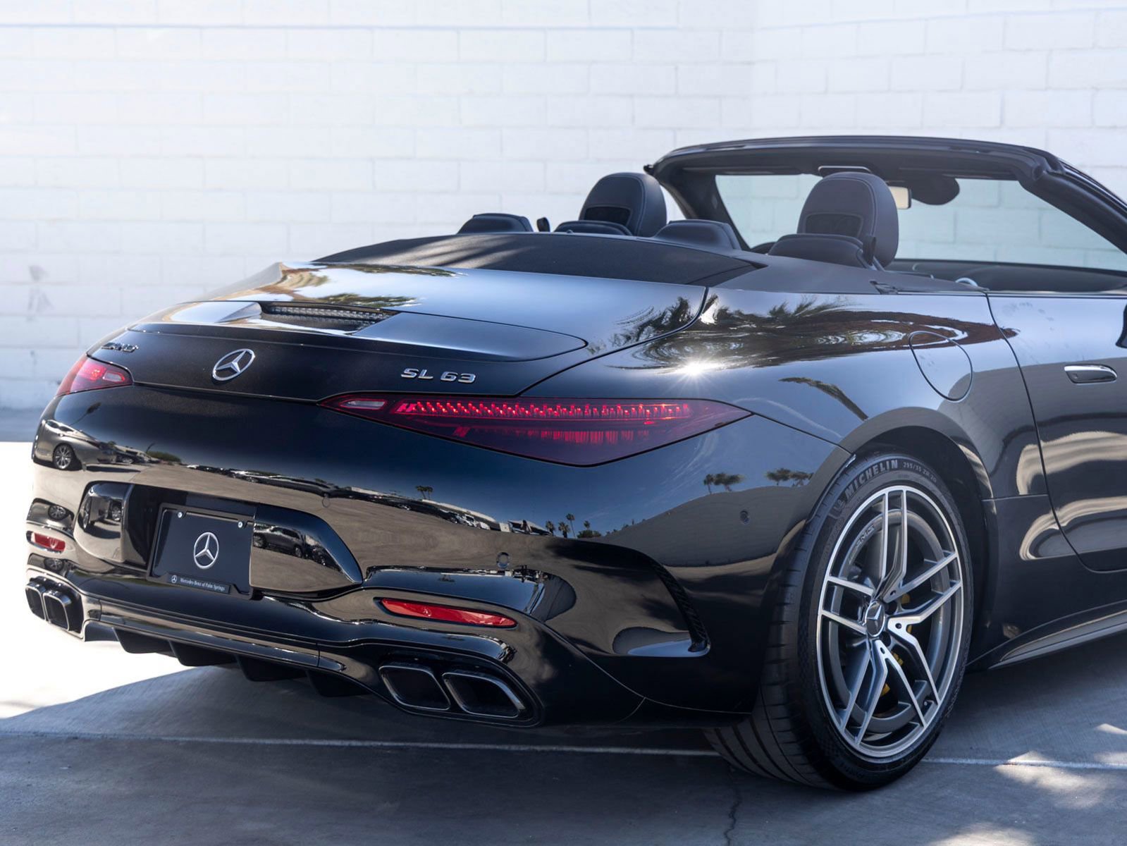 Used 2023 Mercedes-Benz SL 63 AMG 4MATIC image 12