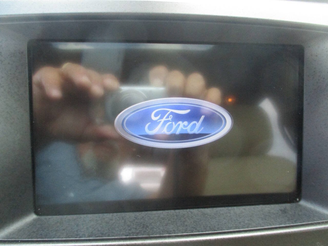 Used 2017 Ford Explorer Limited w/ Equipment Group 301A FWD image 23