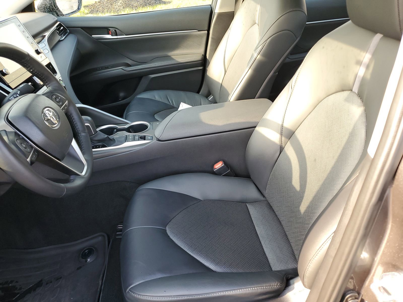 Certified 2024 Toyota Camry XLE w/ Cold Weather Package FWD image 16