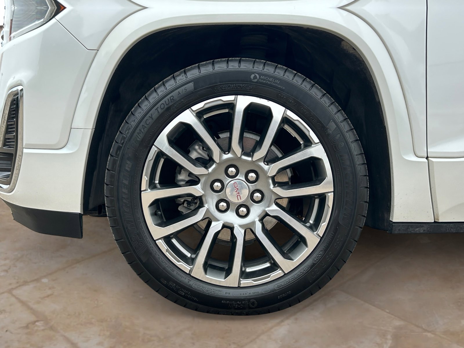 Used 2023 GMC Acadia Denali w/ Denali Ultimate Package image 30