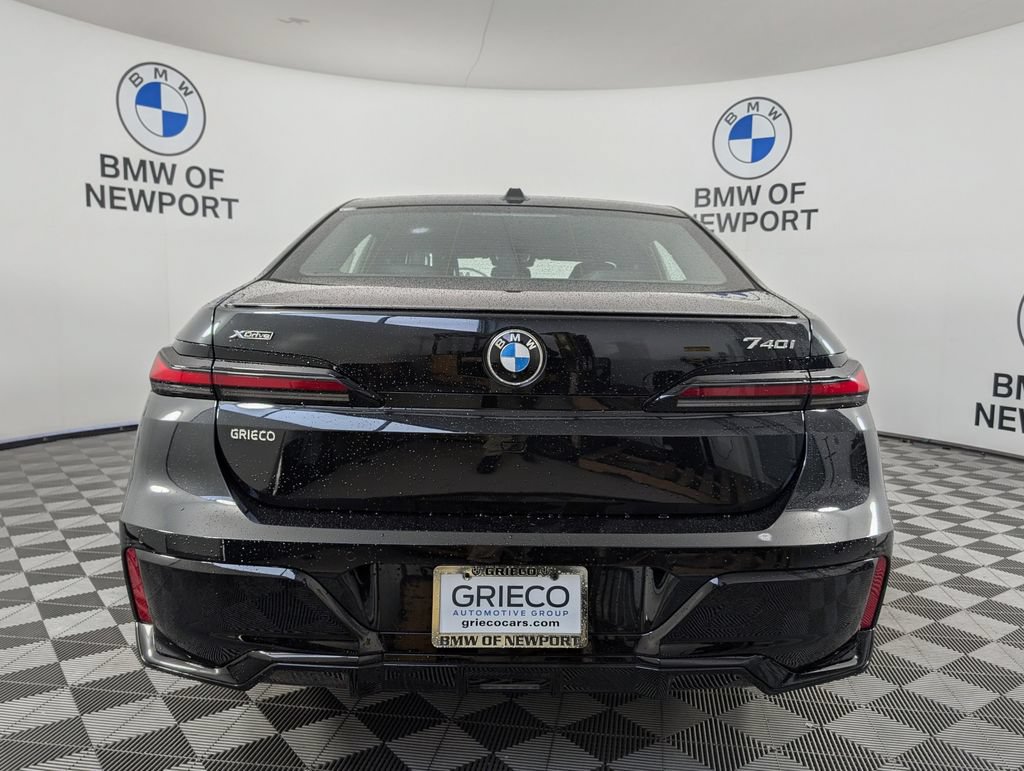 New 2026 BMW 740i xDrive AWD/4WD image 7