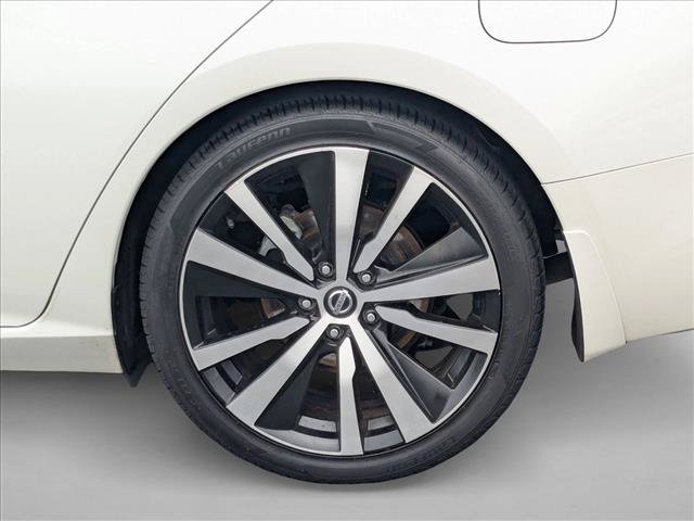 Used 2019 Nissan Altima 2.5 SR w/ SR Premium Package FWD image 24