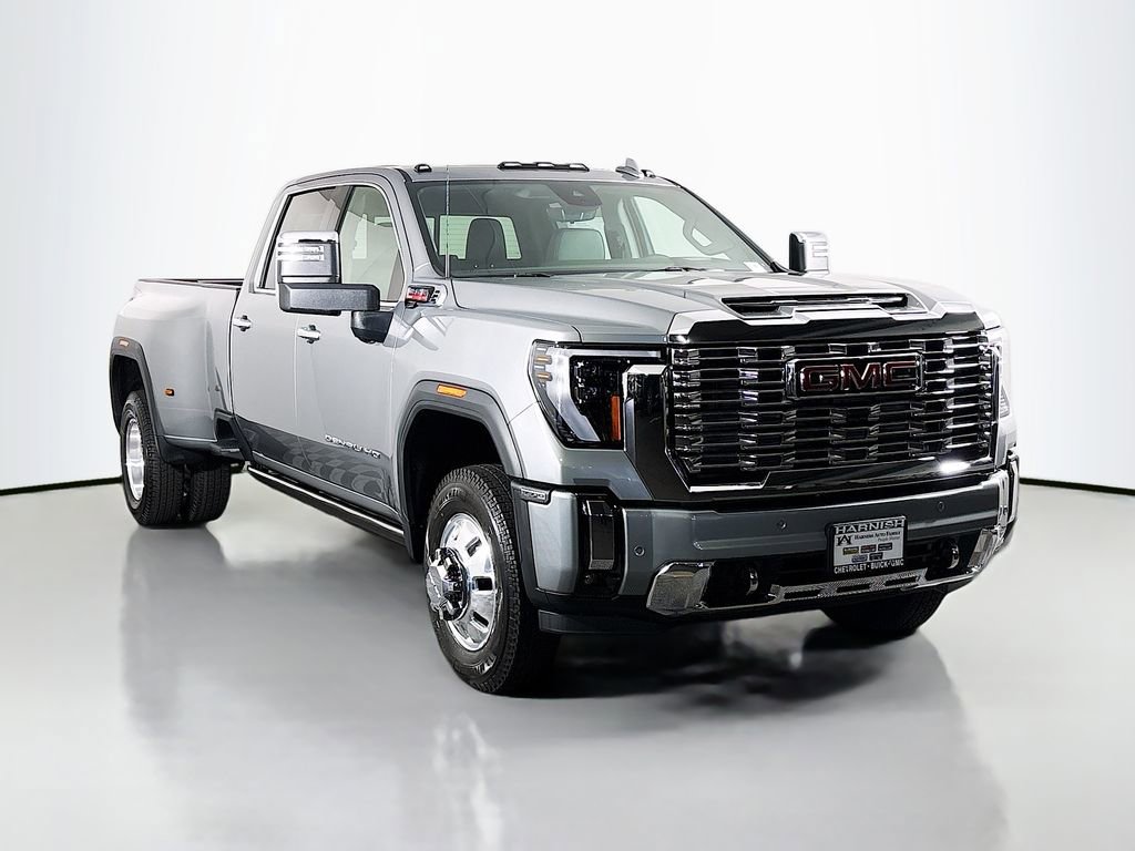 New 2025 GMC Sierra 3500 Denali w/ Denali Reserve Package