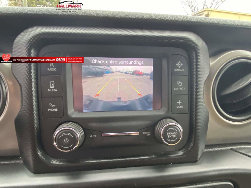 Used 2021 Jeep Gladiator Sport image 15