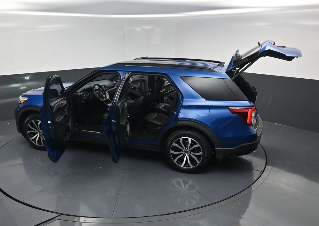 Used 2023 Ford Explorer ST-Line w/ Class IV Trailer Tow Package image 23