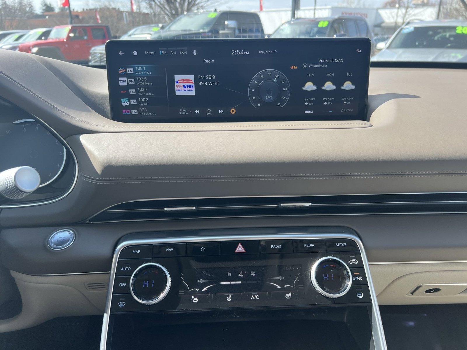 Used 2024 Genesis GV80 2.5T image 18