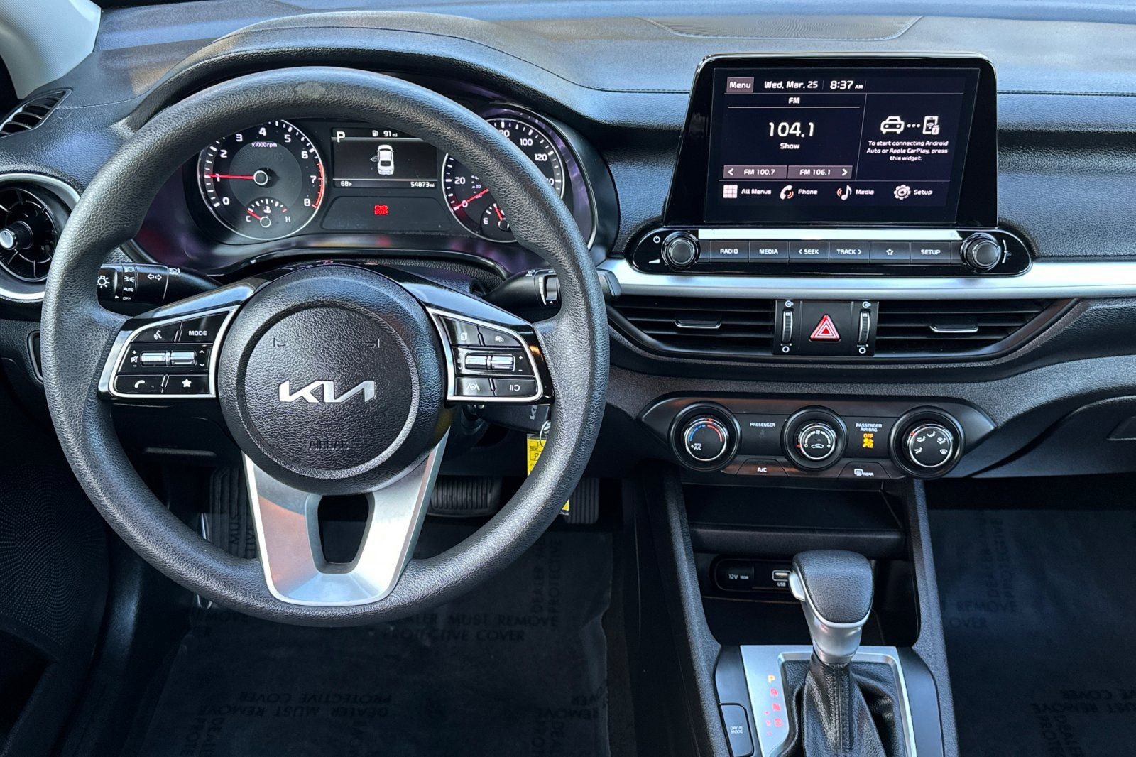 Used 2023 Kia Forte LXS image 12