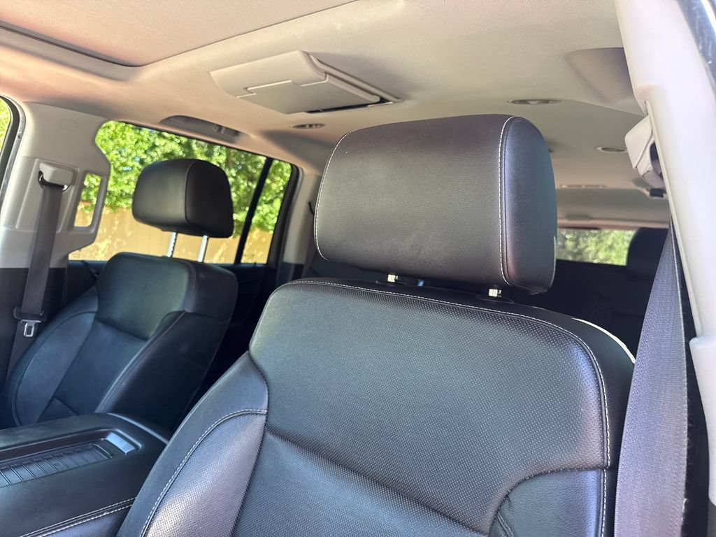 Used 2016 GMC Yukon XL SLT w/ Open Road Package AWD/4WD image 13
