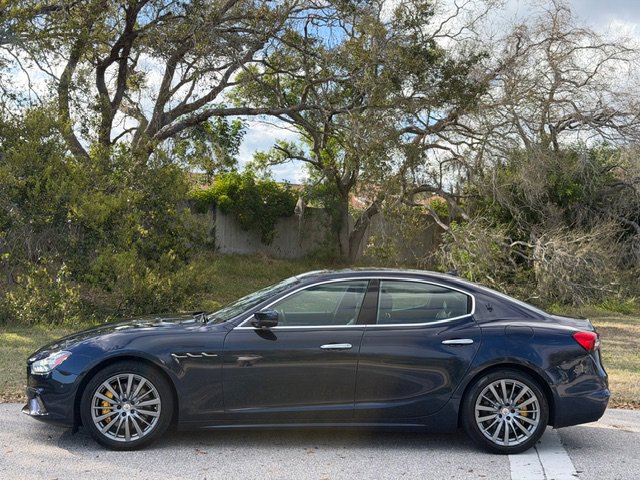 Used 2022 Maserati Ghibli Modena image 2