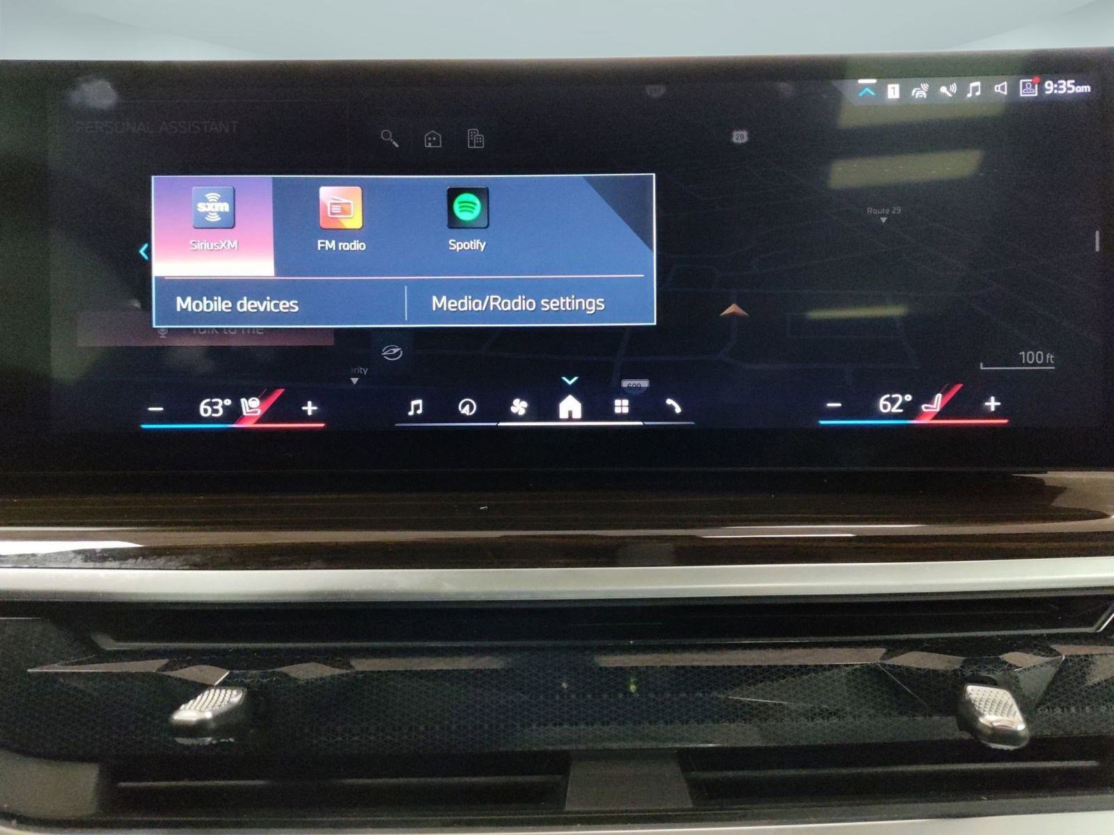 Certified 2024 BMW X5 xDrive50e image 21