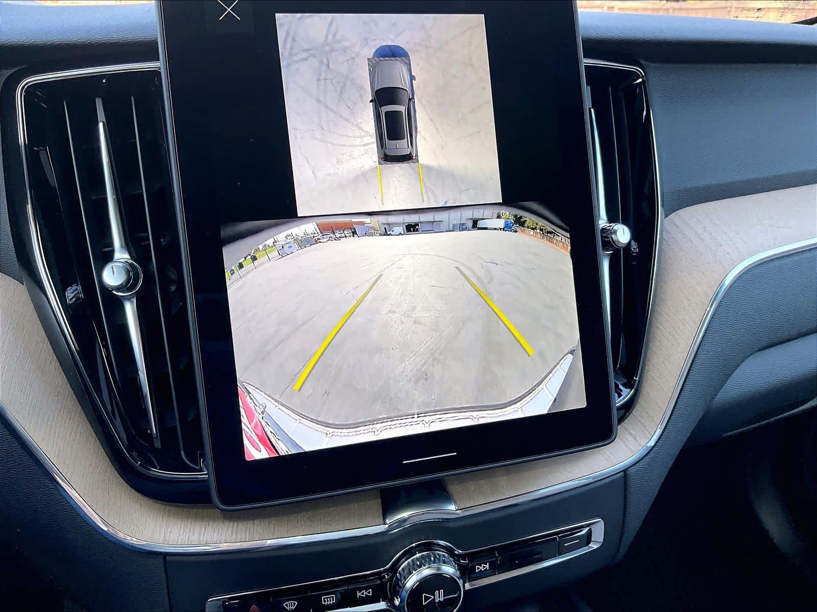 New 2027 Volvo XC60 T8 Plus AWD/4WD image 20