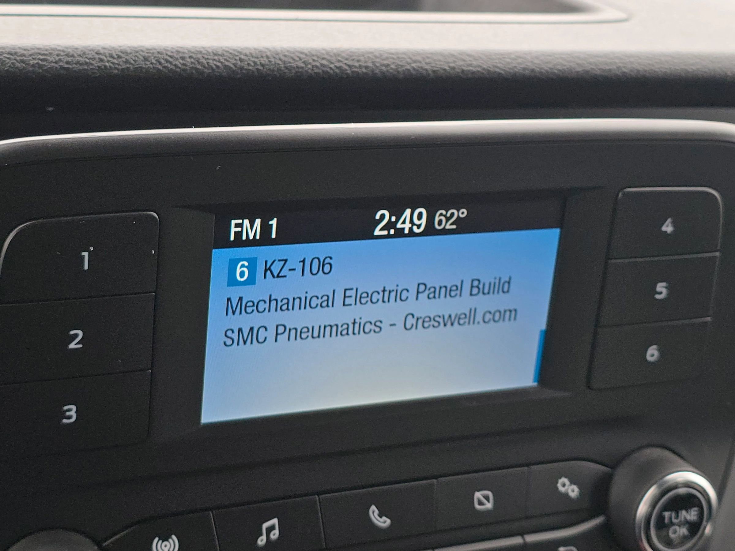 Used 2024 Ford Transit 250 Low Roof w/ Exterior Upgrade Package image 17