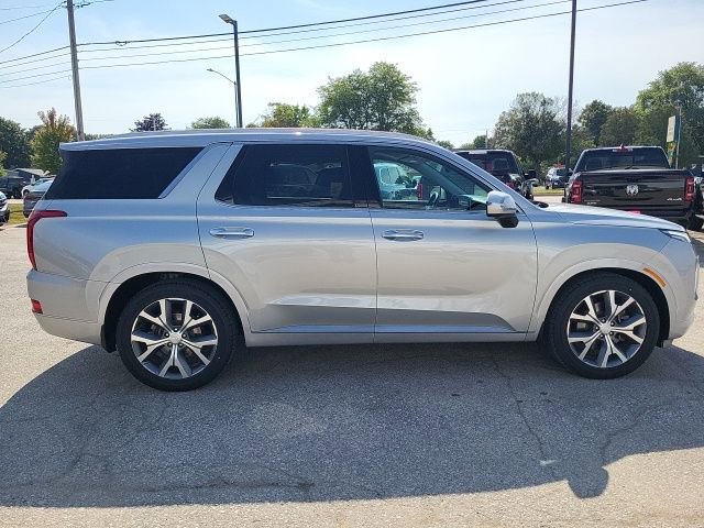 Used 2021 Hyundai Palisade Limited image 18