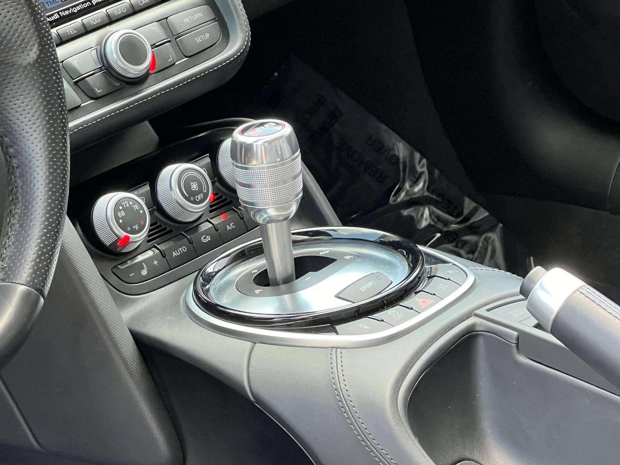 Used 2015 Audi R8 V10 AWD/4WD image 27