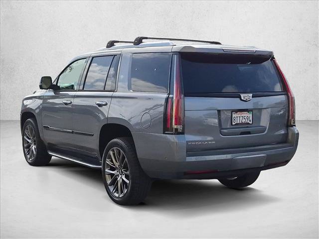 Used 2020 Cadillac Escalade Luxury w/ Escalade Sport Edition AWD/4WD image 9