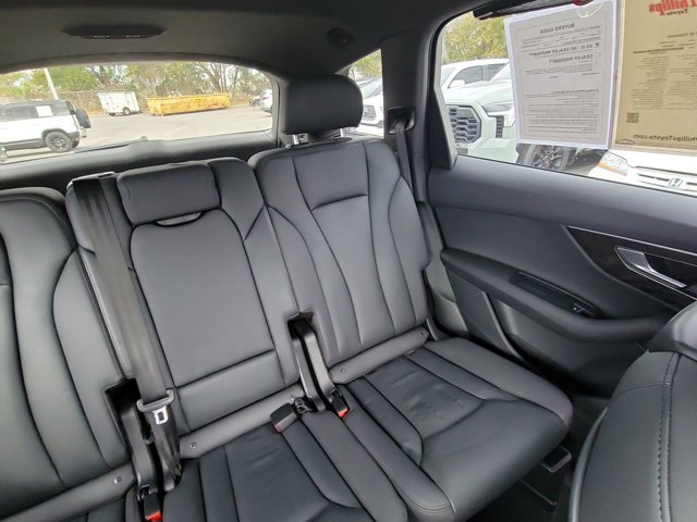 Used 2021 Audi Q7 2.0T Premium w/ Convenience Package image 6