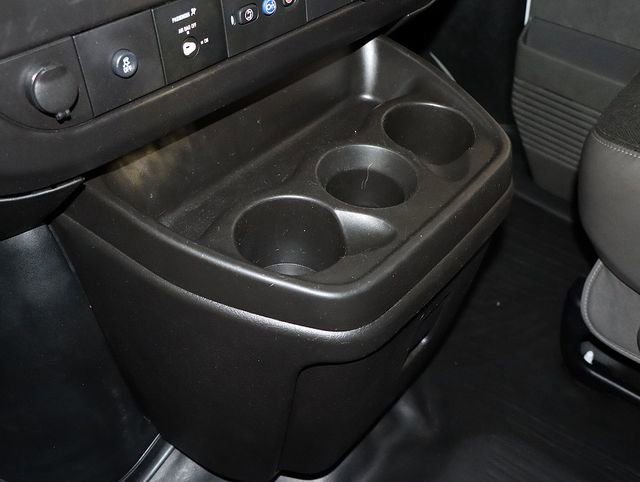 Used 2024 GMC Savana 2500 w/ Driver Convenience Package image 17