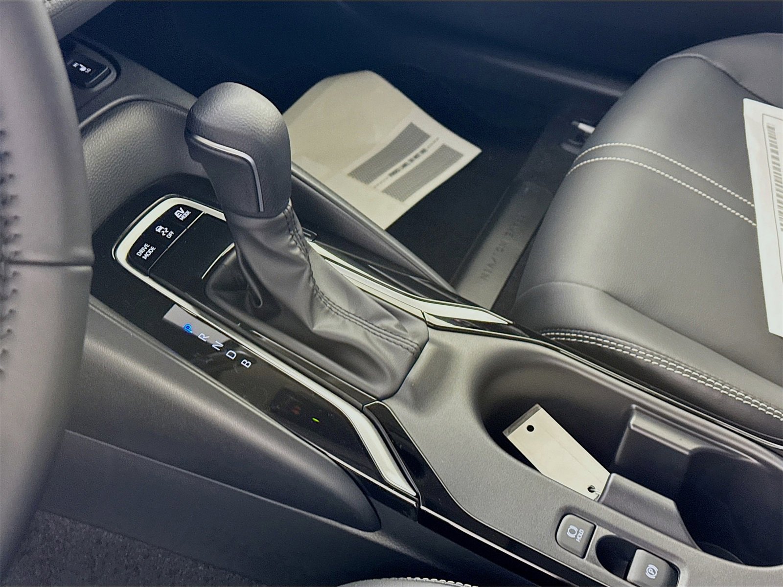 New 2026 Toyota Corolla XLE image 9