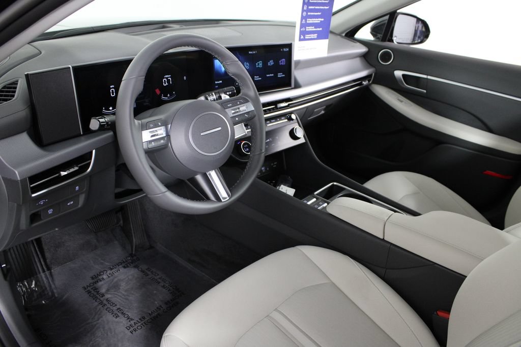Certified 2026 Hyundai Sonata SEL FWD image 19
