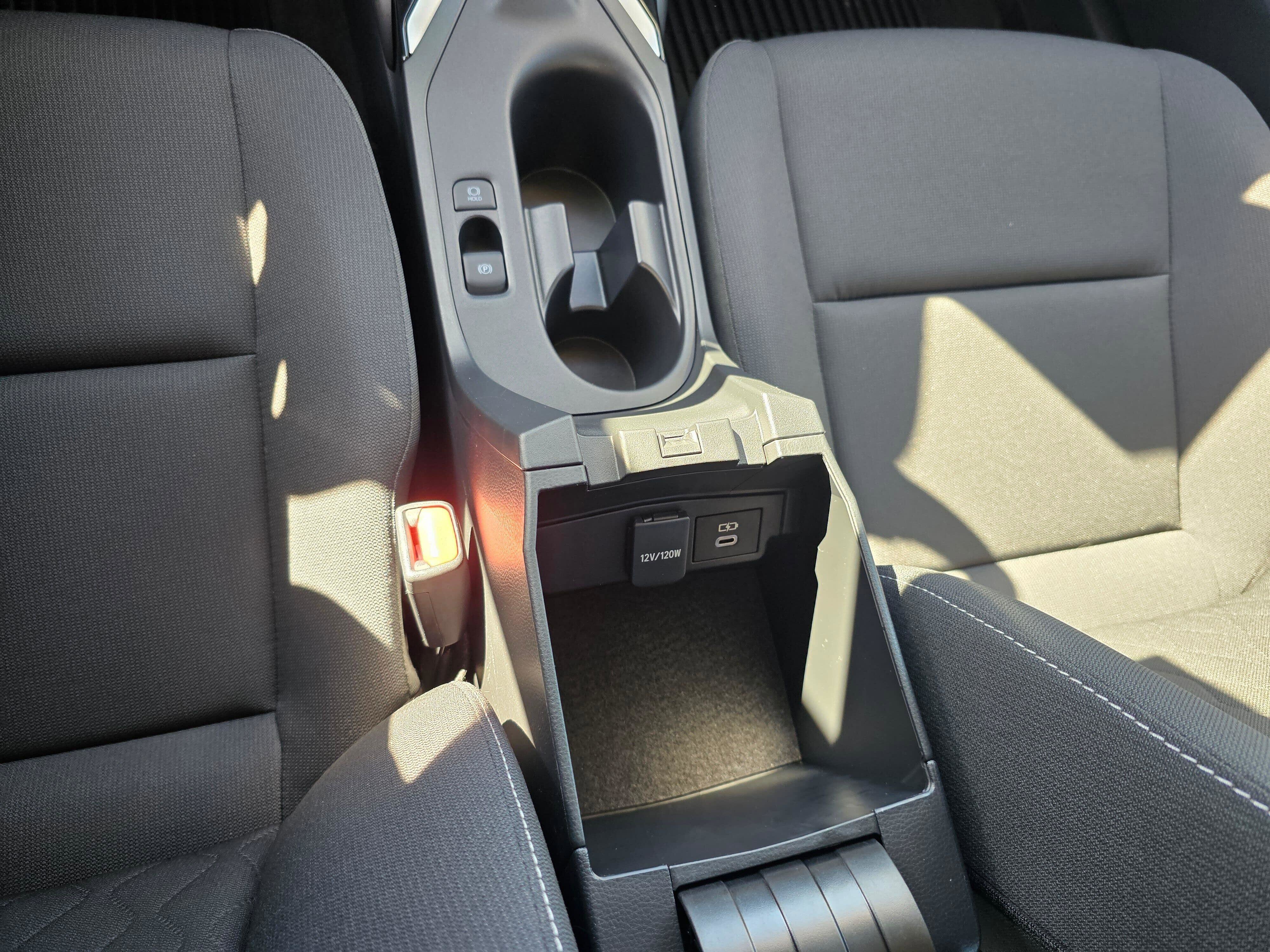 Used 2026 Toyota Corolla LE image 28