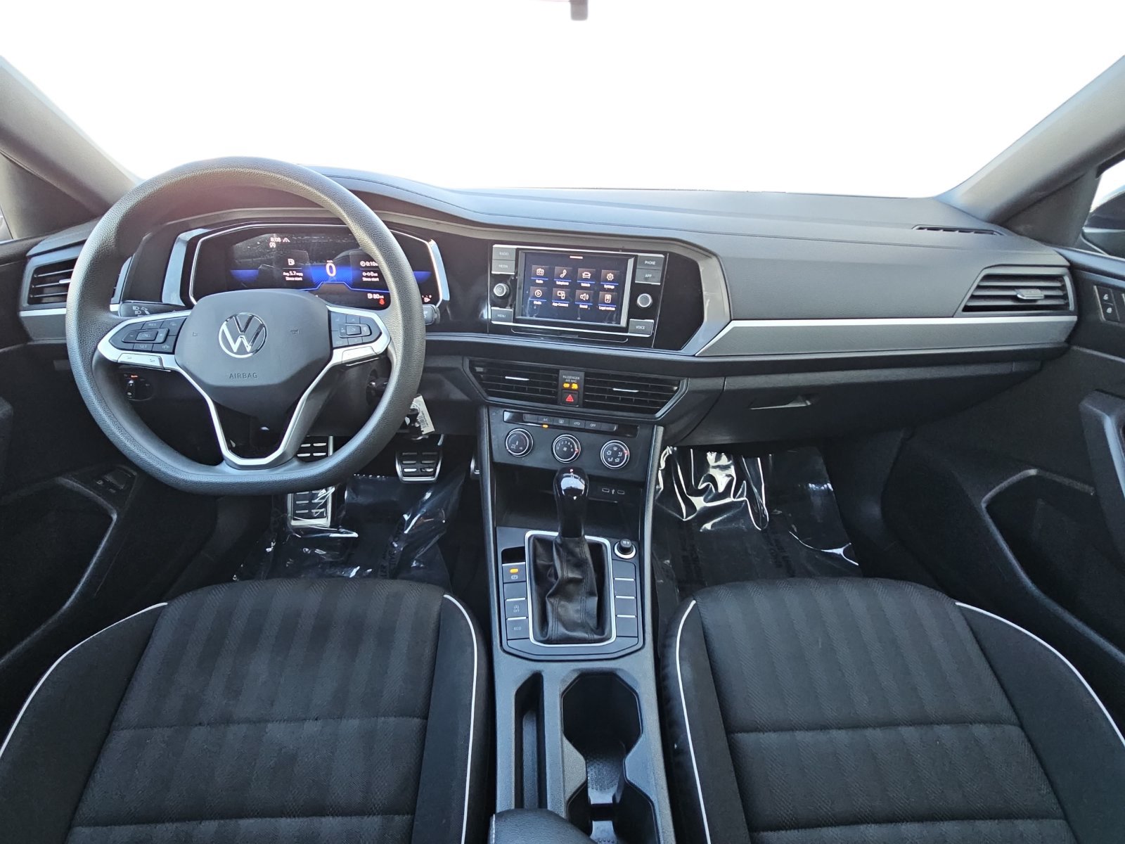 Used 2023 Volkswagen Jetta Sport FWD image 9