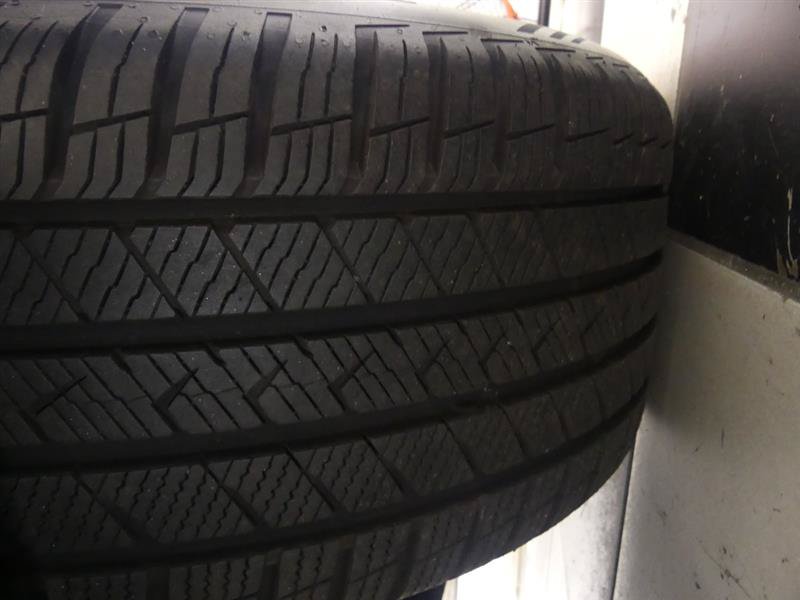 Used 2021 Tesla Model Y Long Range AWD/4WD image 31